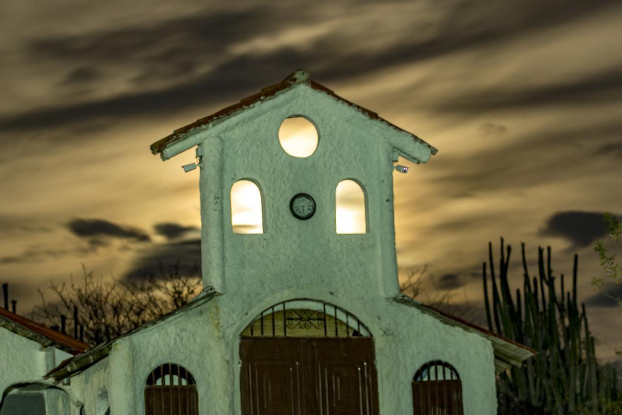 Hotel El Penon De Constantino - Tatacoa Villavieja Esterno foto
